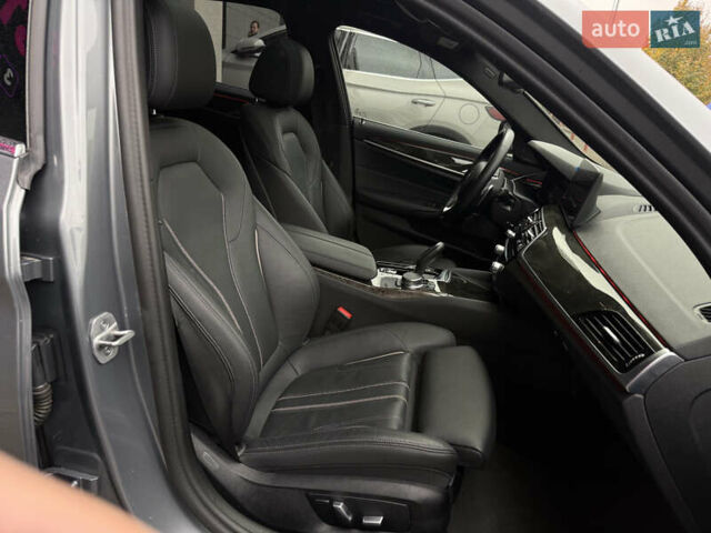 Серый БМВ 5 Серия, объемом двигателя 3 л и пробегом 4 тыс. км за 46000 $, фото 21 на Automoto.ua