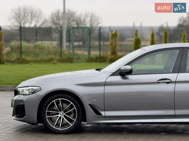 Серый БМВ 5 Серия, объемом двигателя 2 л и пробегом 27 тыс. км за 58700 $, фото 35 на Automoto.ua