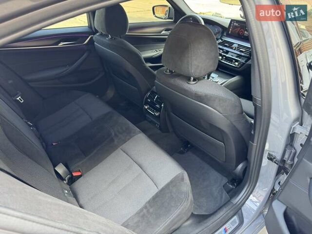 Сірий БМВ 5 Серія, об'ємом двигуна 3 л та пробігом 187 тис. км за 44700 $, фото 31 на Automoto.ua
