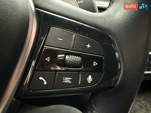 Сірий БМВ 5 Серія, об'ємом двигуна 3 л та пробігом 4 тис. км за 45000 $, фото 27 на Automoto.ua