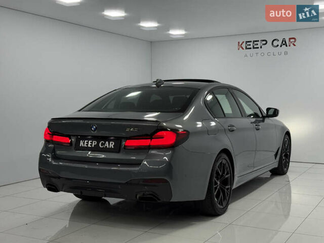 БМВ 5 Серия 2023 в Одессе на Automoto.ua Серый БМВ 5 Серия, объемом двигателя 3 л и пробегом 28 тыс. км за 56900 $, фото 6 на Automoto.ua