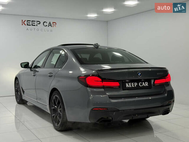 БМВ 5 Серия 2023 в Одессе на Automoto.ua Серый БМВ 5 Серия, объемом двигателя 3 л и пробегом 28 тыс. км за 56900 $, фото 7 на Automoto.ua