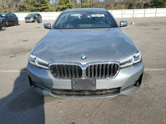 БМВ 5 Серия 2023 в Киеве на Automoto.ua Серый БМВ 5 Серия, объемом двигателя 2 л и пробегом 16 тыс. км за 9800 $, фото 4 на Automoto.ua