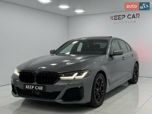 БМВ 5 Серия 2023 в Одессе на Automoto.ua Серый БМВ 5 Серия, объемом двигателя 3 л и пробегом 28 тыс. км за 56900 $, фото 3 на Automoto.ua