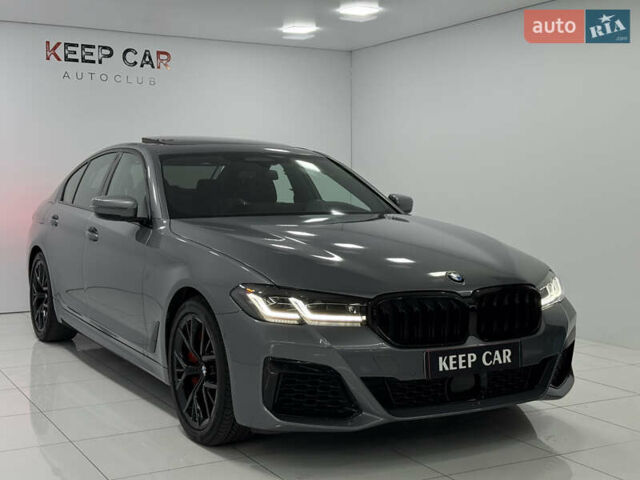 БМВ 5 Серия 2023 в Одессе на Automoto.ua Серый БМВ 5 Серия, объемом двигателя 3 л и пробегом 28 тыс. км за 56900 $, фото 4 на Automoto.ua