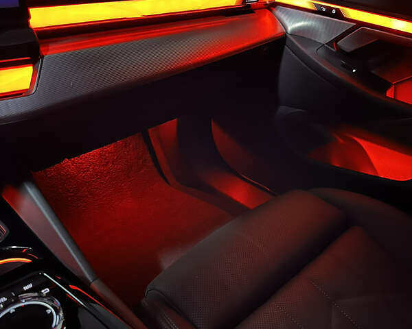 Серый БМВ 5 Серия, объемом двигателя 2 л и пробегом 12 тыс. км за 70000 $, фото 24 на Automoto.ua