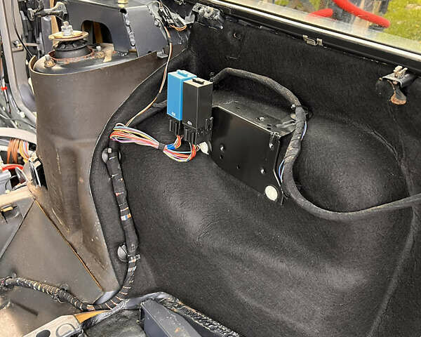 Серый БМВ 5 Серия, объемом двигателя 2.5 л и пробегом 330 тыс. км за 4900 $, фото 15 на Automoto.ua