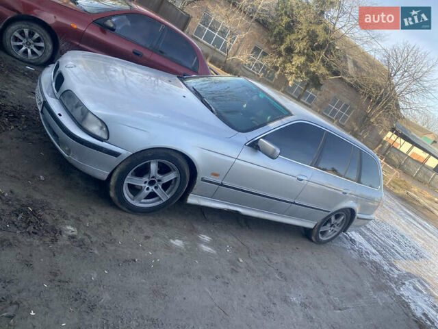 Серый БМВ 5 Серия, объемом двигателя 2.5 л и пробегом 427 тыс. км за 2999 $, фото 8 на Automoto.ua