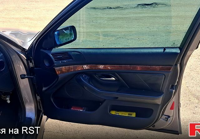 Сірий БМВ 5 Серія, об'ємом двигуна 2.5 л та пробігом 0 тис. км за 3900 $, фото 5 на Automoto.ua