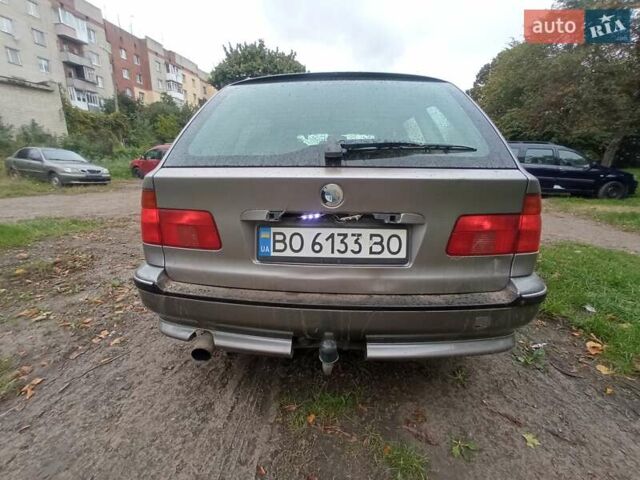 Серый БМВ 5 Серия, объемом двигателя 2.5 л и пробегом 350 тыс. км за 3500 $, фото 13 на Automoto.ua