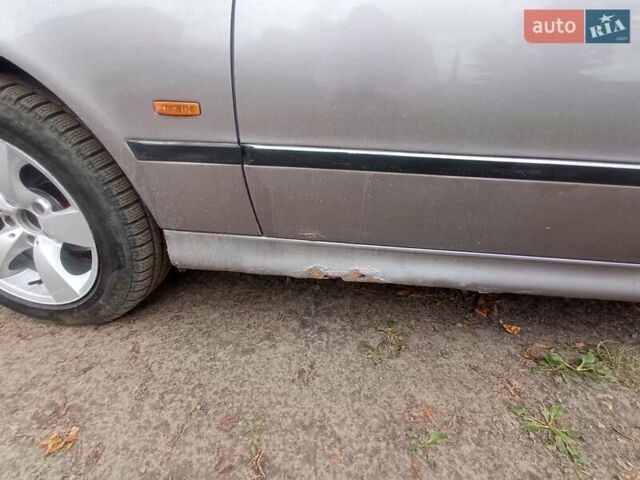 Серый БМВ 5 Серия, объемом двигателя 2.5 л и пробегом 350 тыс. км за 3500 $, фото 3 на Automoto.ua