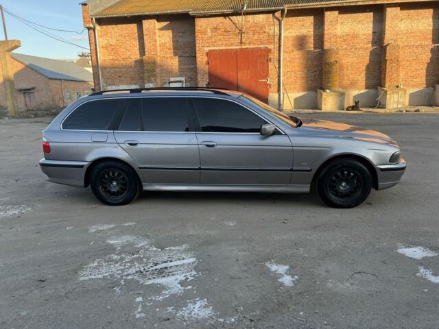 Серый БМВ 5 Серия, объемом двигателя 2 л и пробегом 290 тыс. км за 3300 $, фото 3 на Automoto.ua