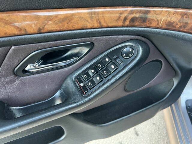 Серый БМВ 5 Серия, объемом двигателя 2 л и пробегом 290 тыс. км за 3300 $, фото 10 на Automoto.ua