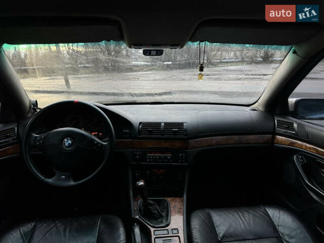 Сірий БМВ 5 Серія, об'ємом двигуна 2.5 л та пробігом 390 тис. км за 2600 $, фото 4 на Automoto.ua