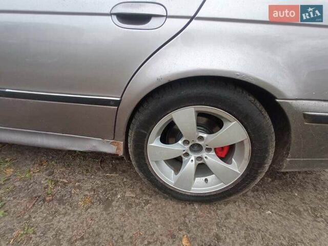 Серый БМВ 5 Серия, объемом двигателя 2.5 л и пробегом 350 тыс. км за 3500 $, фото 10 на Automoto.ua