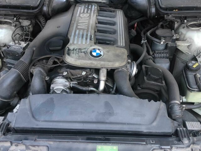 Сірий БМВ 5 Серія, об'ємом двигуна 2.99 л та пробігом 300 тис. км за 2000 $, фото 9 на Automoto.ua