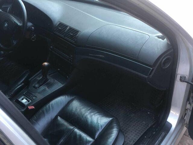 Сірий БМВ 5 Серія, об'ємом двигуна 2.99 л та пробігом 300 тис. км за 2000 $, фото 10 на Automoto.ua