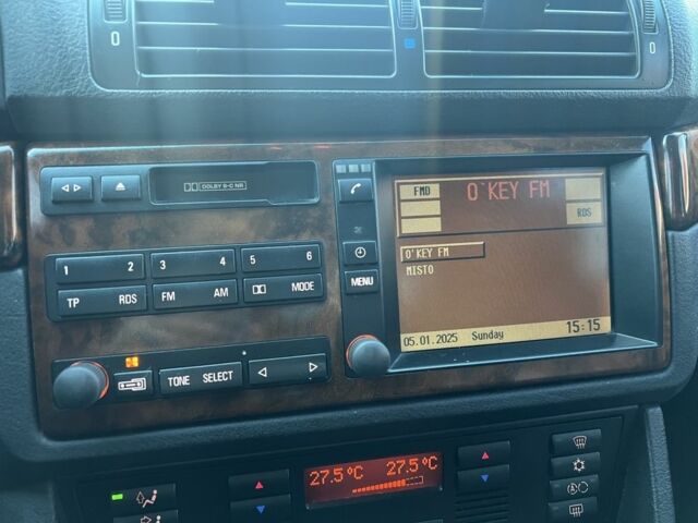 Серый БМВ 5 Серия, объемом двигателя 2 л и пробегом 290 тыс. км за 3300 $, фото 23 на Automoto.ua