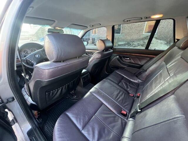 Серый БМВ 5 Серия, объемом двигателя 2 л и пробегом 290 тыс. км за 3300 $, фото 15 на Automoto.ua