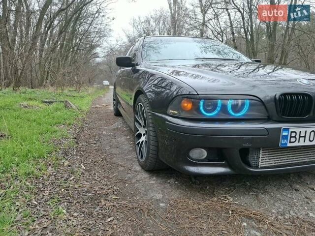 Серый БМВ 5 Серия, объемом двигателя 2.5 л и пробегом 284 тыс. км за 5900 $, фото 13 на Automoto.ua