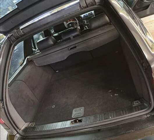 Серый БМВ 5 Серия, объемом двигателя 2.5 л и пробегом 284 тыс. км за 5900 $, фото 3 на Automoto.ua