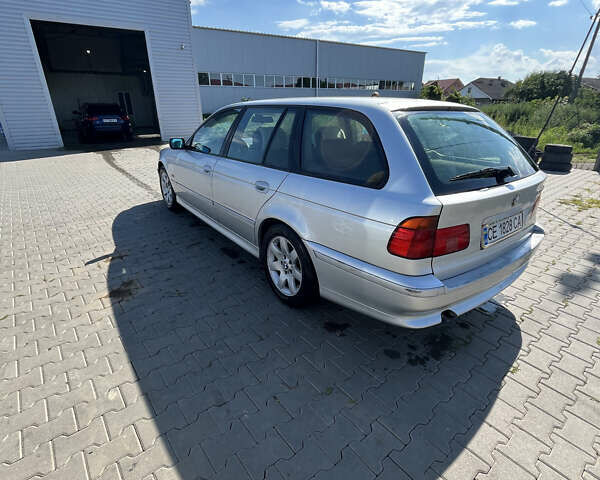 Серый БМВ 5 Серия, объемом двигателя 3 л и пробегом 360 тыс. км за 4500 $, фото 4 на Automoto.ua