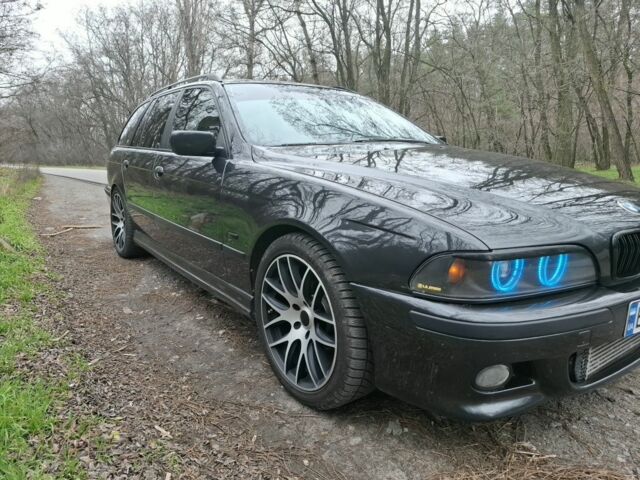 Серый БМВ 5 Серия, объемом двигателя 2.5 л и пробегом 284 тыс. км за 5900 $, фото 9 на Automoto.ua