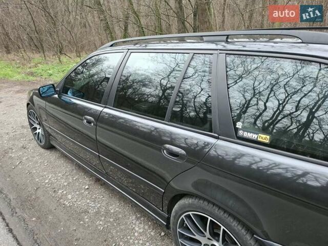 Серый БМВ 5 Серия, объемом двигателя 2.5 л и пробегом 284 тыс. км за 5900 $, фото 9 на Automoto.ua