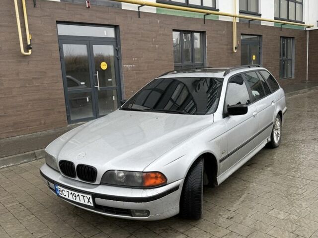 Серый БМВ 5 Серия, объемом двигателя 2.9 л и пробегом 350 тыс. км за 2950 $, фото 1 на Automoto.ua