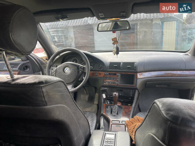 Серый БМВ 5 Серия, объемом двигателя 2.93 л и пробегом 400 тыс. км за 4150 $, фото 5 на Automoto.ua