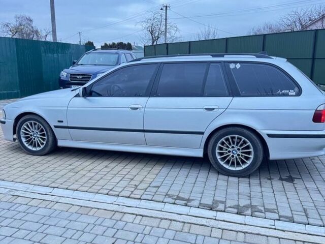 Сірий БМВ 5 Серія, об'ємом двигуна 2.9 л та пробігом 420 тис. км за 4850 $, фото 1 на Automoto.ua