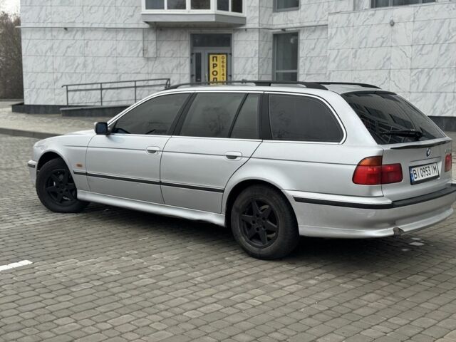 Серый БМВ 5 Серия, объемом двигателя 2 л и пробегом 300 тыс. км за 2750 $, фото 4 на Automoto.ua