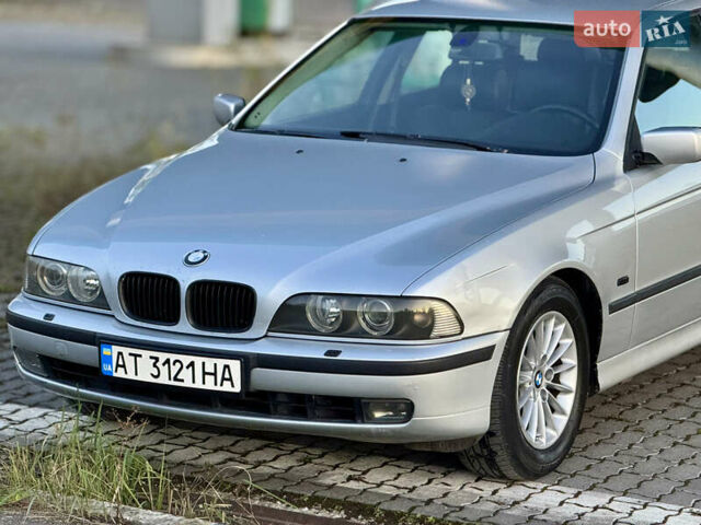 БМВ 5 Серия 2000 в Ивано-Франковске на Automoto.ua Серый БМВ 5 Серия, объемом двигателя 3 л и пробегом 340 тыс. км за 5400 $, фото 1 на Automoto.ua