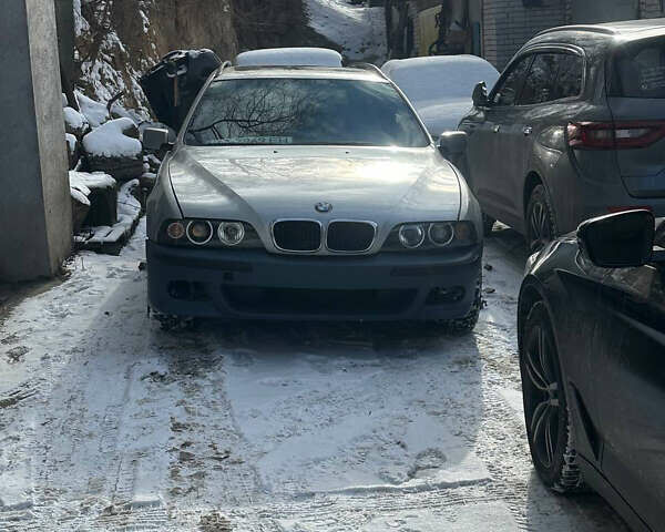 Серый БМВ 5 Серия, объемом двигателя 3 л и пробегом 420 тыс. км за 5000 $, фото 2 на Automoto.ua