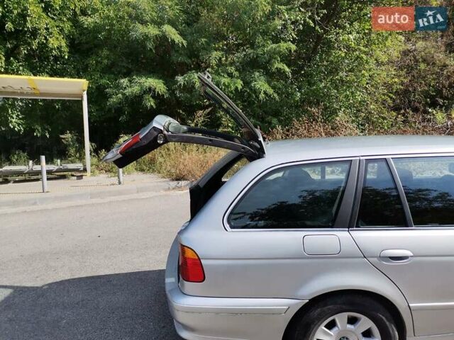 Сірий БМВ 5 Серія, об'ємом двигуна 2.5 л та пробігом 480 тис. км за 5400 $, фото 31 на Automoto.ua