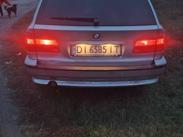 Серый БМВ 5 Серия, объемом двигателя 2 л и пробегом 500 тыс. км за 3100 $, фото 4 на Automoto.ua