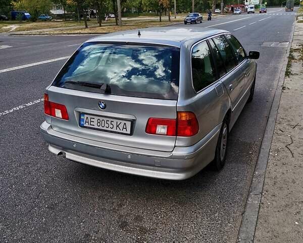 Сірий БМВ 5 Серія, об'ємом двигуна 2.5 л та пробігом 480 тис. км за 5400 $, фото 38 на Automoto.ua