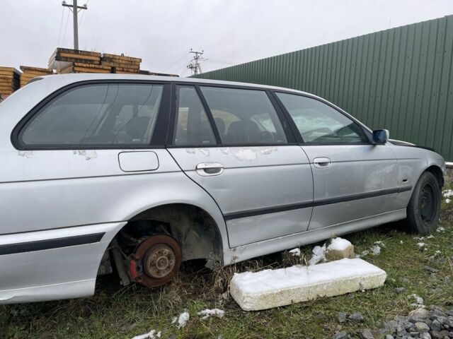 Сірий БМВ 5 Серія, об'ємом двигуна 0 л та пробігом 3 тис. км за 1000 $, фото 2 на Automoto.ua