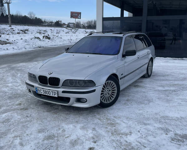 Сірий БМВ 5 Серія, об'ємом двигуна 2.99 л та пробігом 384 тис. км за 5300 $, фото 2 на Automoto.ua