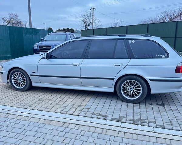 Сірий БМВ 5 Серія, об'ємом двигуна 3 л та пробігом 420 тис. км за 4850 $, фото 1 на Automoto.ua