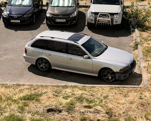 Серый БМВ 5 Серия, объемом двигателя 3 л и пробегом 420 тыс. км за 5000 $, фото 6 на Automoto.ua