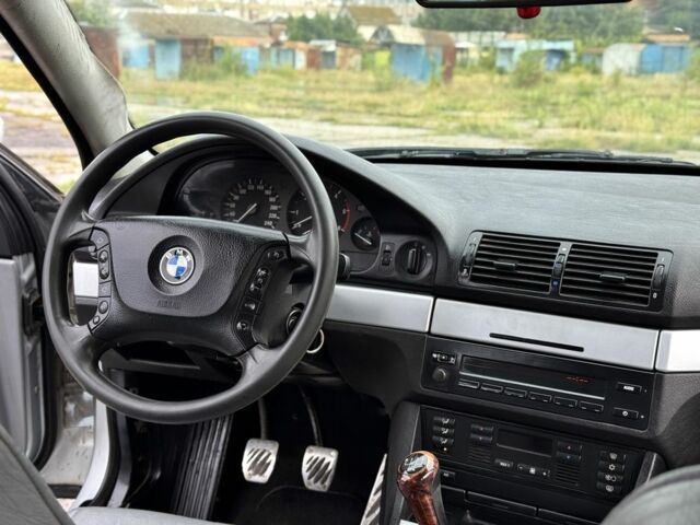 Сірий БМВ 5 Серія, об'ємом двигуна 2 л та пробігом 390 тис. км за 3750 $, фото 11 на Automoto.ua