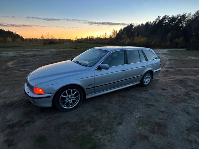 Сірий БМВ 5 Серія, об'ємом двигуна 3 л та пробігом 450 тис. км за 1900 $, фото 3 на Automoto.ua