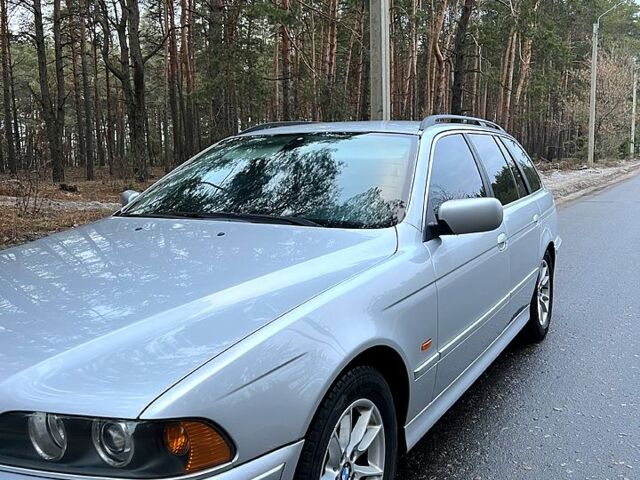 Серый БМВ 5 Серия, объемом двигателя 2.9 л и пробегом 350 тыс. км за 5900 $, фото 3 на Automoto.ua