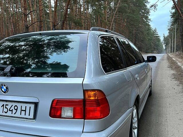 Серый БМВ 5 Серия, объемом двигателя 2.9 л и пробегом 350 тыс. км за 5900 $, фото 5 на Automoto.ua