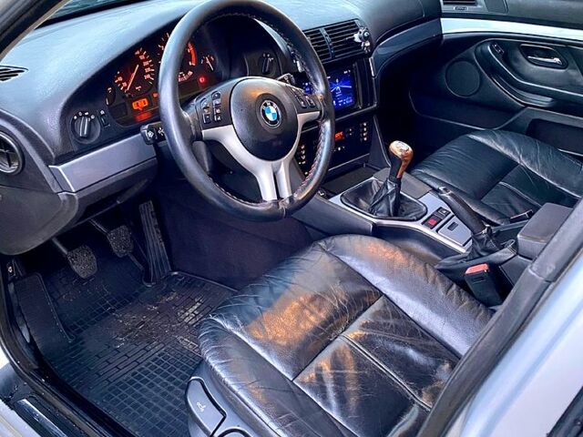 Серый БМВ 5 Серия, объемом двигателя 2.9 л и пробегом 0 тыс. км за 6500 $, фото 6 на Automoto.ua