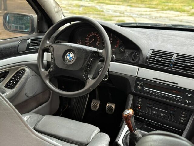 Сірий БМВ 5 Серія, об'ємом двигуна 2 л та пробігом 390 тис. км за 3750 $, фото 14 на Automoto.ua