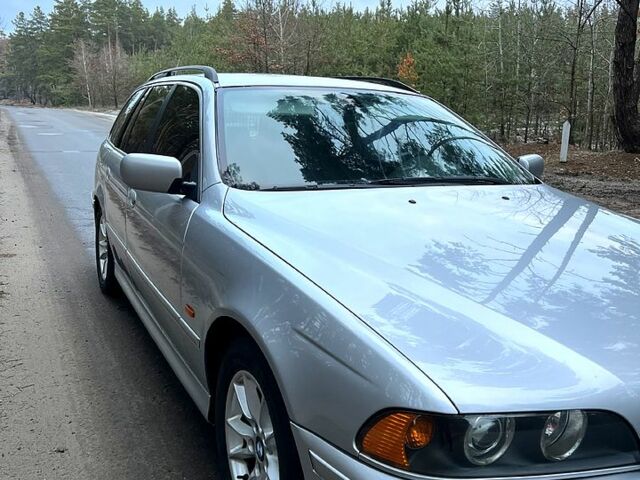 Серый БМВ 5 Серия, объемом двигателя 2.9 л и пробегом 350 тыс. км за 5900 $, фото 1 на Automoto.ua