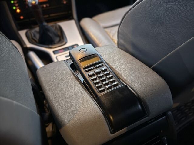 Сірий БМВ 5 Серія, об'ємом двигуна 2 л та пробігом 390 тис. км за 3750 $, фото 17 на Automoto.ua