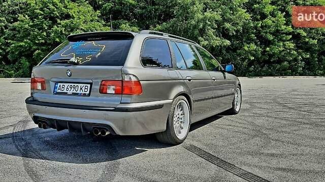 Серый БМВ 5 Серия, объемом двигателя 3 л и пробегом 364 тыс. км за 10000 $, фото 90 на Automoto.ua